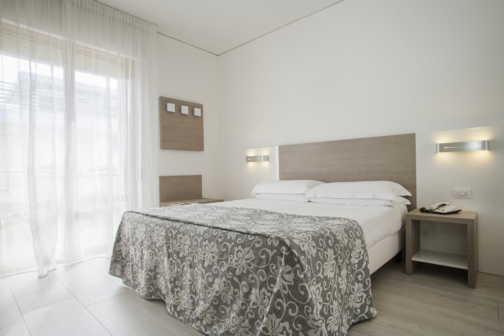 Hotel Imperial Palace Lido di Jesolo Esterno foto